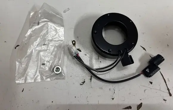 Mitsubishi Outlander Air conditioning compressor pulley 7813A098