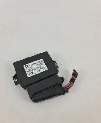 BMW X3 F25 Hand brake control module 685084601 6850846 0102210575