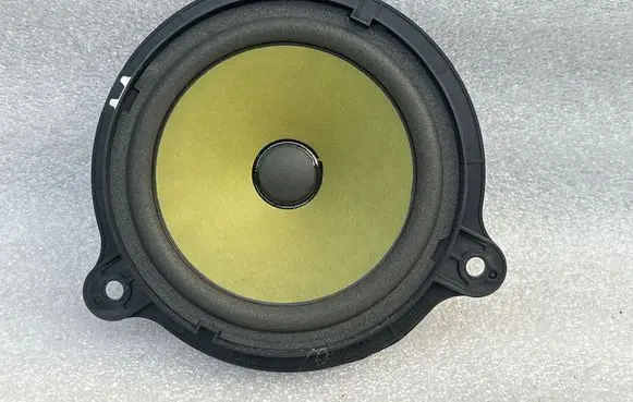 Nissan Qashqai Front door speaker 28156 F16162B