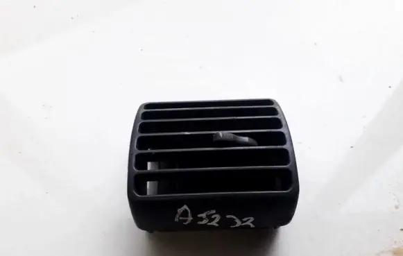 Mitsubishi Galant Dash center air vent grill