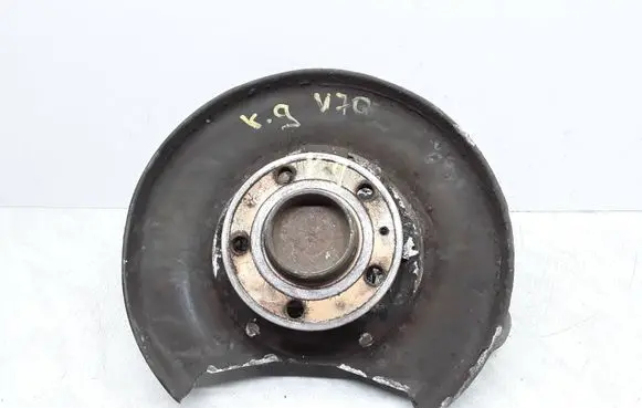 Volvo V70 Rear wheel hub spindle/knuckle 9200623