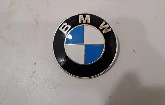 BMW 7 G11 G12 Manufacturer badge logo/emblem 8132375 1872324
