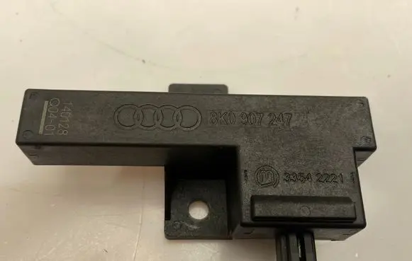 Audi A6 C7 Keyless (KESSY) go control unit/module 8K0907247