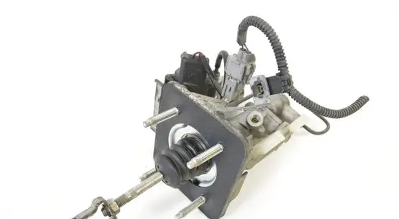 Lexus RX 330 - 350 - 400H Master brake cylinder 13811010380