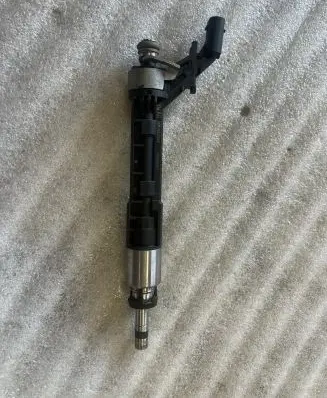 Audi Q5 SQ5 Fuel injector 06M906036K 06M906036