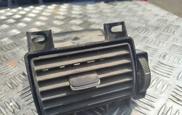 Ford Transit Dashboard side air vent grill/cover trim 8C1119C681AA
