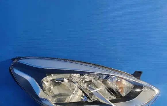 Ford Fiesta Headlight/headlamp H1BB13W029AE