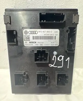 Audi A5 8T 8F Comfort/convenience module 8K0907063D 05021001 F005V00749