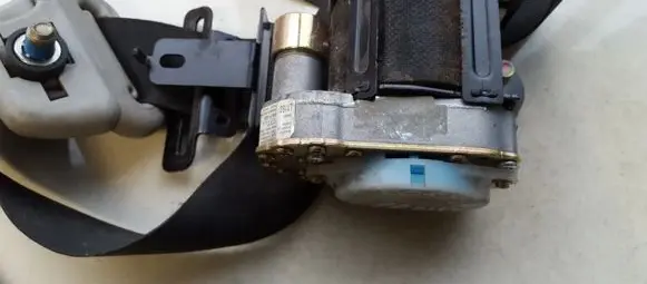 Mazda MPV Front seatbelt tkab2eh807 tk-ab2-eh807
