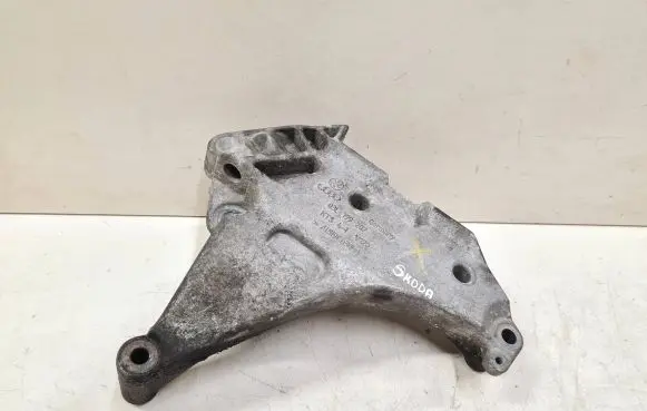 Skoda Superb B6 (3T) Engine mounting bracket 03L199207