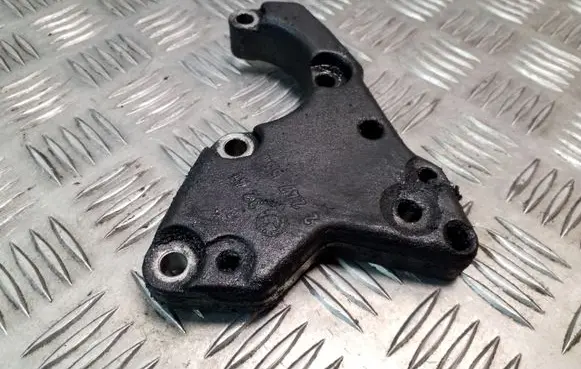 BMW 5 E60 E61 Power steering pump mounting bracket 2247556