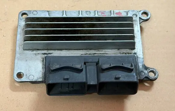 Renault Clio II Engine control unit/module IAW5NR2.CIR 8200181482 8200254498