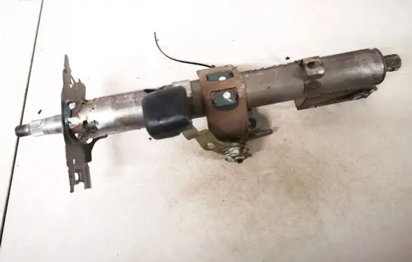 Toyota Yaris Steering wheel axle