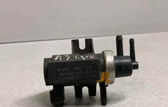 Audi A3 S3 8L Turbo solenoid valve 1H0906627