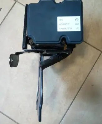 Volkswagen Polo V 6R ABS Pump 6C0907379 NE68234