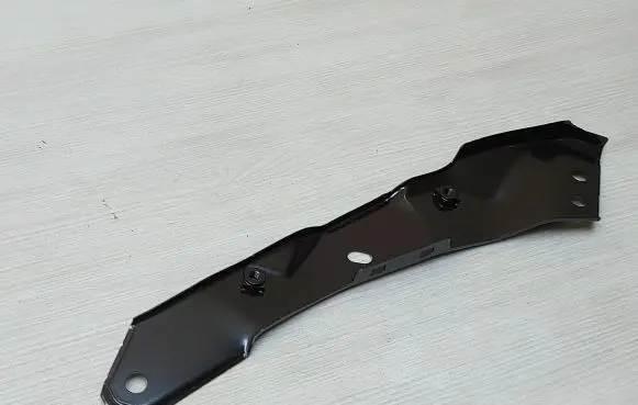 Volkswagen Golf VI Radiator support slam panel bracket 5K0806930B