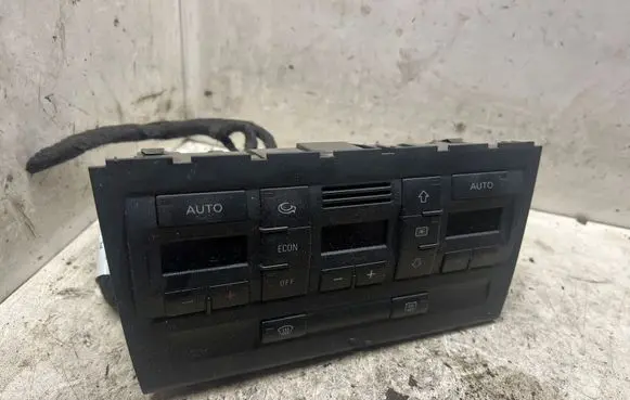 Audi A4 S4 B7 8E 8H Climate control unit 8E0820043AL