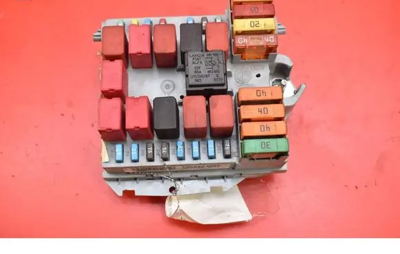 Peugeot Boxer Fuse box set 1388593080