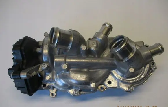 Volkswagen Taigo Water pump 05E121042
