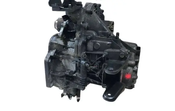 Hyundai Trajet Manual 6 speed gearbox 359182 L6K