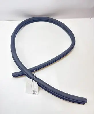 Mercedes-Benz SLK R172 Front door rubber seal A1726970051