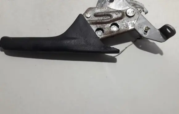 Mazda 626 Handbrake/parking brake lever assembly