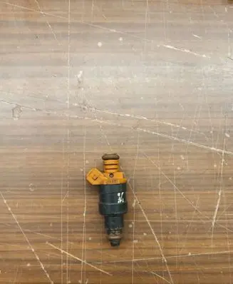 Renault Espace III Fuel injector 854714