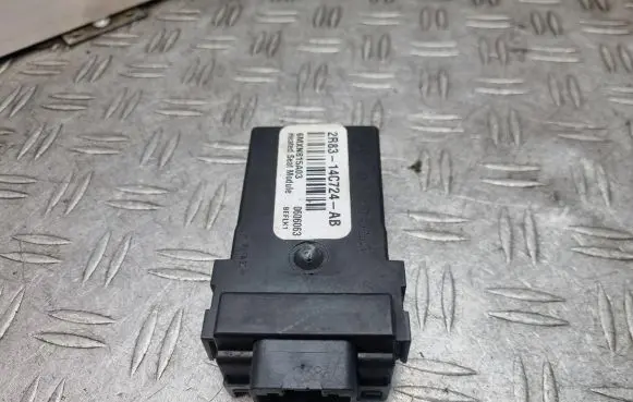 Land Rover Range Rover Sport L320 Seat heating relay 2R8314C724AB