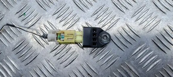 Subaru Trezia Airbag deployment crash/impact sensor 8917352090
