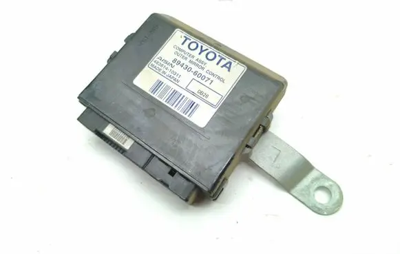 Toyota Land Cruiser (J200) Wing mirror control module 8943060071 48381410311
