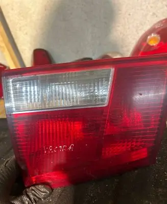 Opel Vectra C Tailgate rear/tail lights 24469464 443502