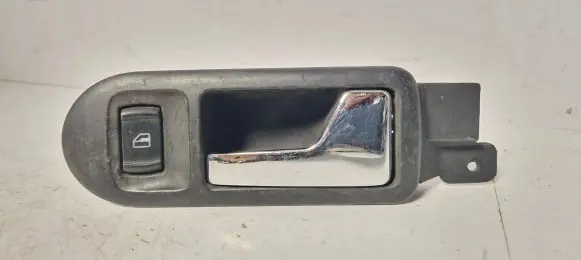 Volkswagen Golf IV Front door interior handle 3b1837114