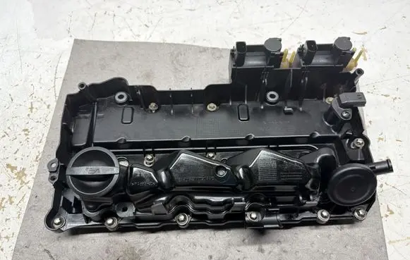 Volvo V60 Rocker cam cover 31430348