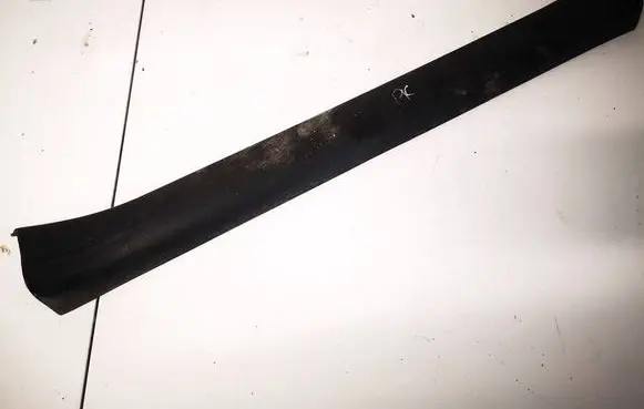 Toyota Corolla Verso AR10 Front sill trim cover 679140F010