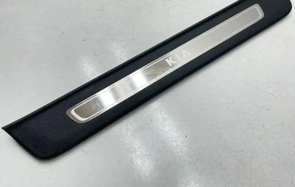 KIA Optima Front sill trim cover 85873D4500 SUS304