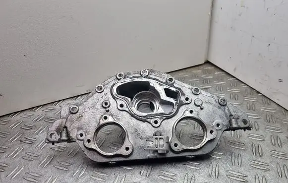 Mercedes-Benz C W204 Timing belt guard (cover) A2710161406