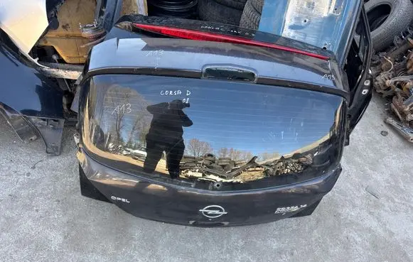 Opel Corsa D Tailgate/trunk/boot lid 