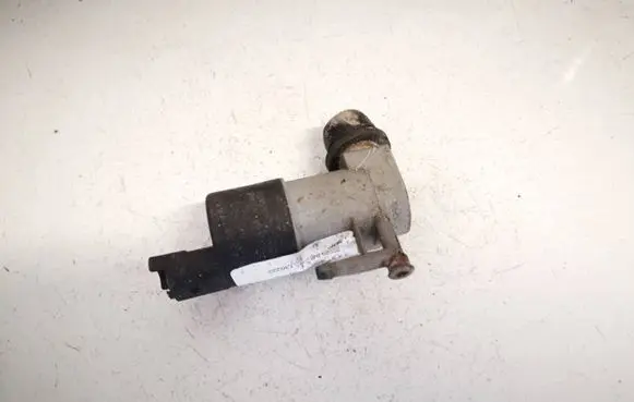 Renault Master II Windscreen/windshield washer pump 9641553880 9641553980