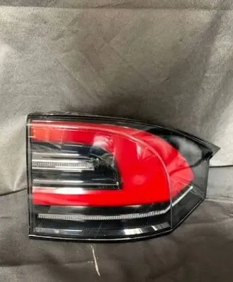 Tesla Model X Rear/tail lights 1034335-00-A