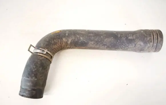 Nissan Navara D22 Engine coolant pipe/hose
