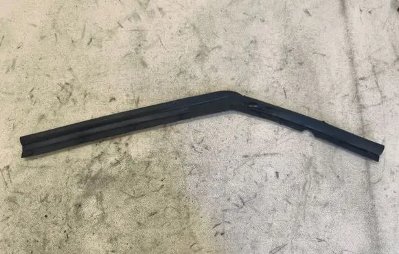 Nissan Murano Z52 Engine compartment rubber 658205AA0A