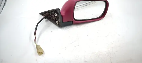 Subaru Impreza I Front door electric wing mirror