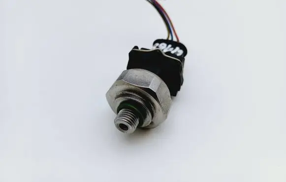 Mercedes-Benz A W168 Air conditioning (A/C) pressure sensor 1408300072 4990007060