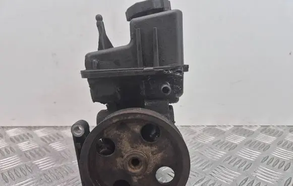 Power steering pump