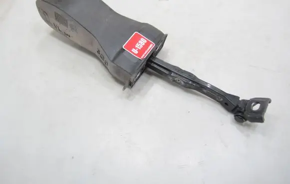 Volkswagen PASSAT B8 Front door check strap stopper 3G0837249B