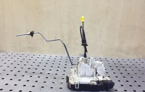 Jeep Grand Cherokee Rear door lock P04589700AD