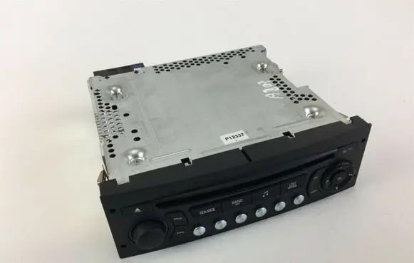 Peugeot Expert Radio/CD/DVD/GPS head unit 96662669XT A807