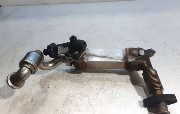 BMW 5 E60 E61 EGR valve cooler 7794245 027638 D4214