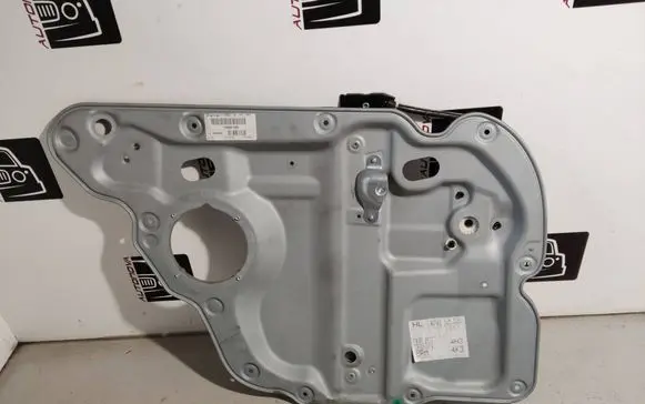 Volkswagen Touran II Rear window lifting mechanism without motor 1T0839729Q 05455403 117121K