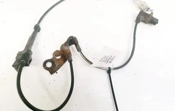 Toyota Avensis T250 ABS brake wheel speed sensor 8954302040 89543-02040